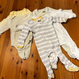Bundle of 3-6 month baby clothes